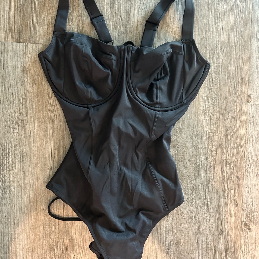TA3 Lifty swimsuit brand new